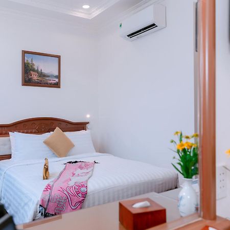 A25 Hotel - 145 Lê Thị Riêng Cidade de Ho Chi Minh Exterior foto